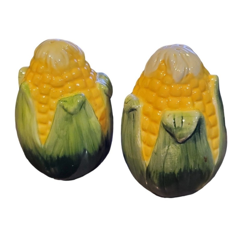 Ceramic Corn Cob Salt Pepper Shakers yellow color cute summer fall table decor